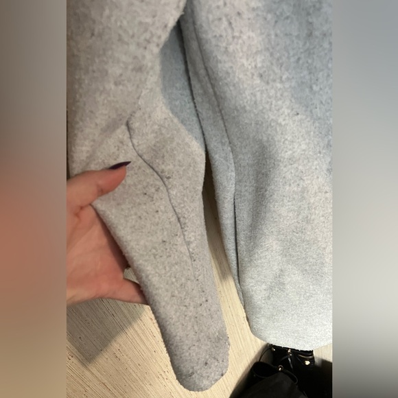 Zara Coat - Picture 3 of 9